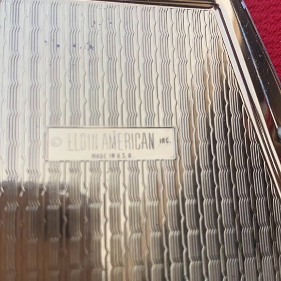 Vintage Elgin American Goldtone Compact mirror like New on original box - Picture 4 of 5